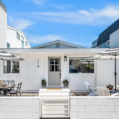 Newport Coastal Compound Villa